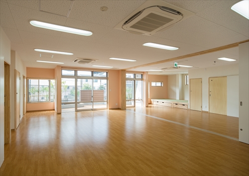 新館　２Ｆ　作業スペース